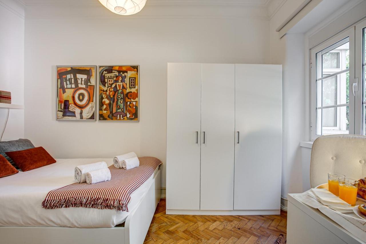 Hip And Spacious Tm Flat In Areeiro Appartement
